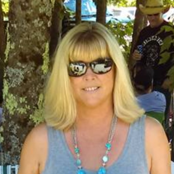 missydeeste2003